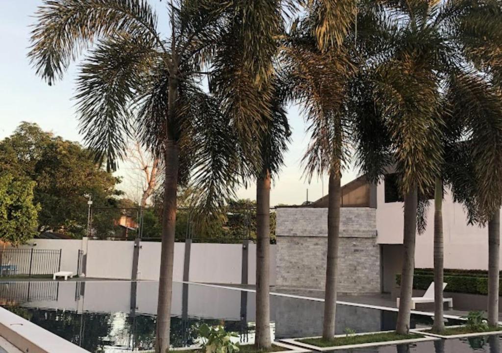 Bazén v ubytování Shiloh Suites at Saekyung 956 nebo v jeho okolí