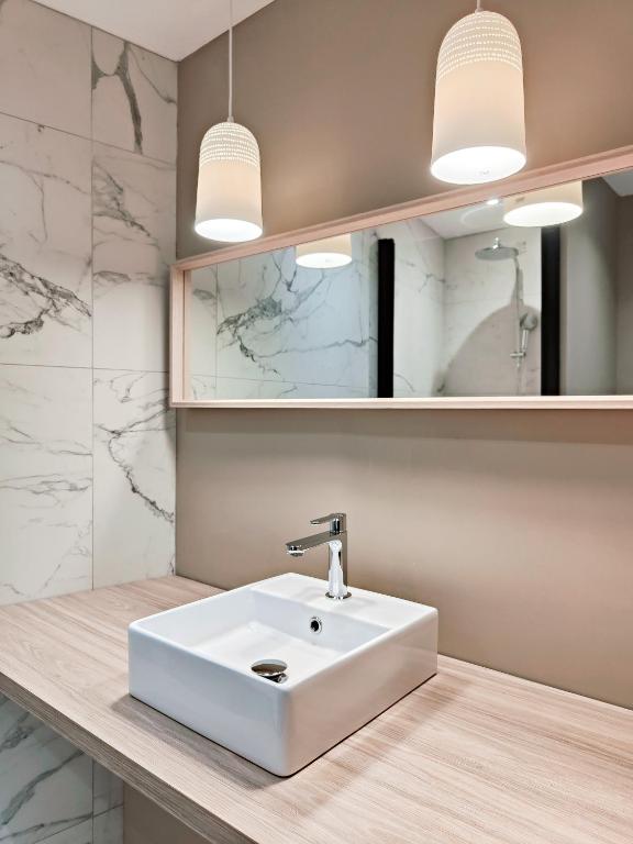 Hôtel Bellegarde by Viktor - 11