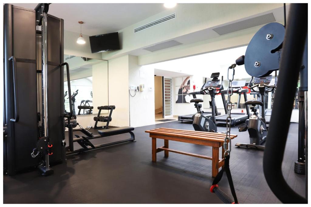 Fitness centrum a/nebo fitness zařízení v ubytování Adhara Hacienda Cancun