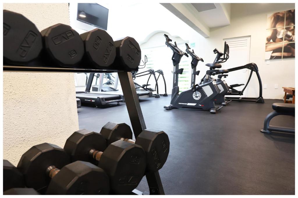 Fitness centrum a/nebo fitness zařízení v ubytování Adhara Hacienda Cancun