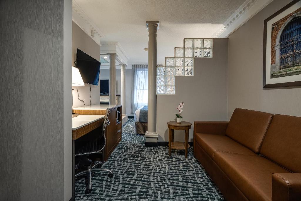 Monte Carlo Inn Toronto West Suites - Resim 44