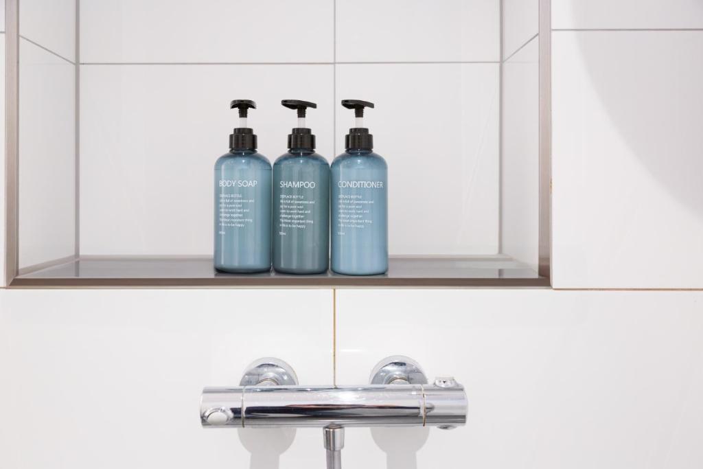 MiCasa OL - Deluxe Apartment mit Stil - Carport Stellplatz - Küche - WLAN - 3,7 KW Steckdose für E Auto - Terrasse - 19