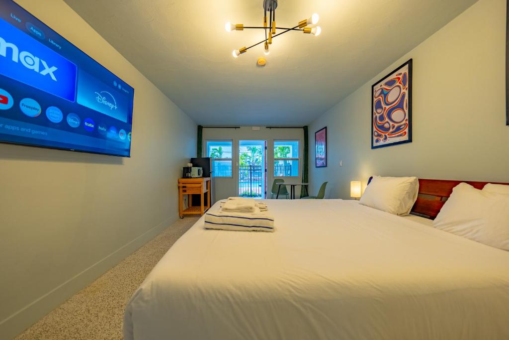 Tropical Breeze Vacation Rentals - Estudio
