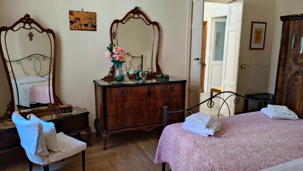 Postel nebo postele na pokoji v ubytování Casa Sofia: comodi e tranquilli