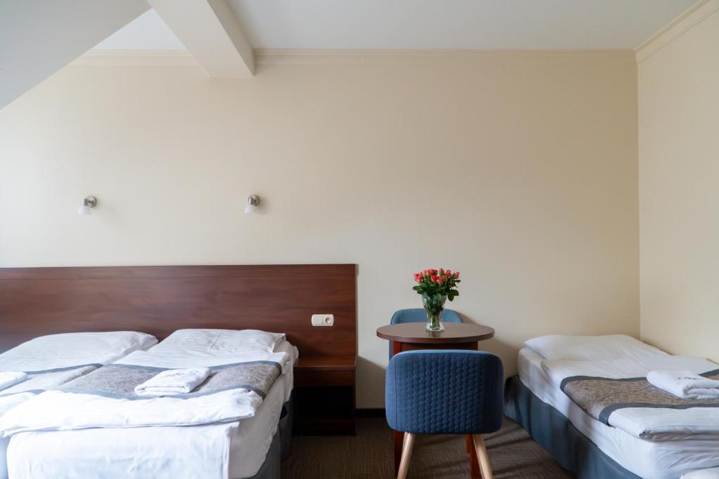 Nad Borkiem - Deluxe Double Room (2 Adults + 1 Child)