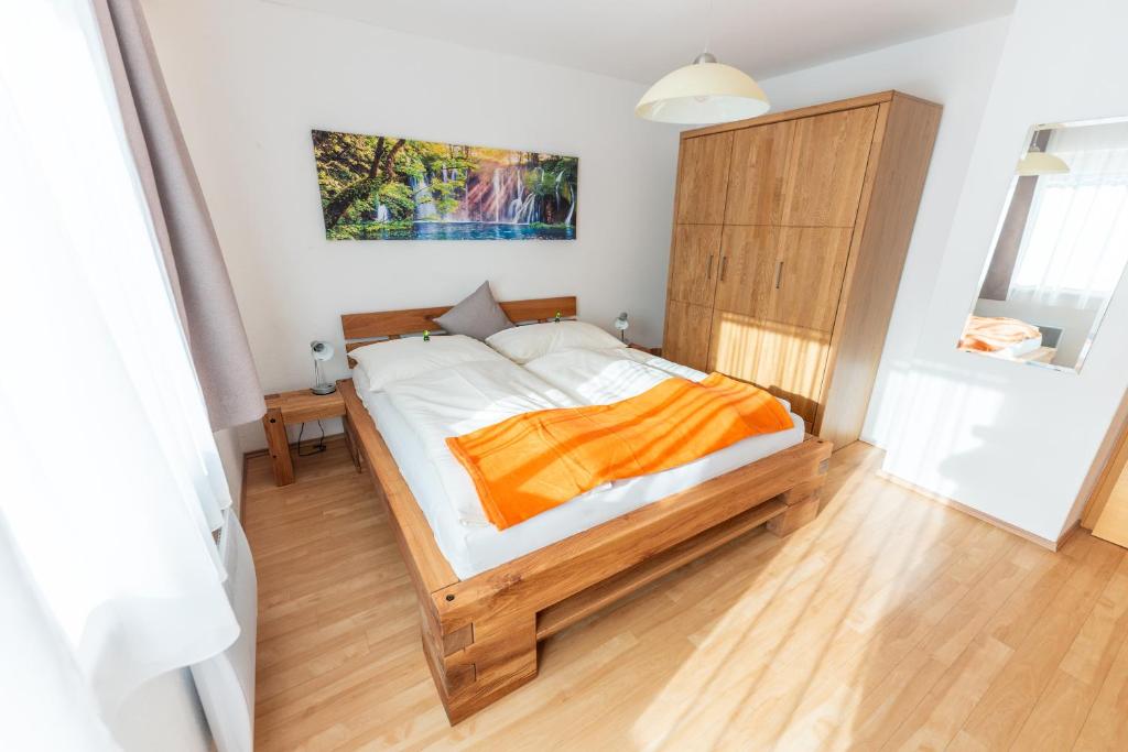 Postel nebo postele na pokoji v ubytování Apartmenthaus Pernull