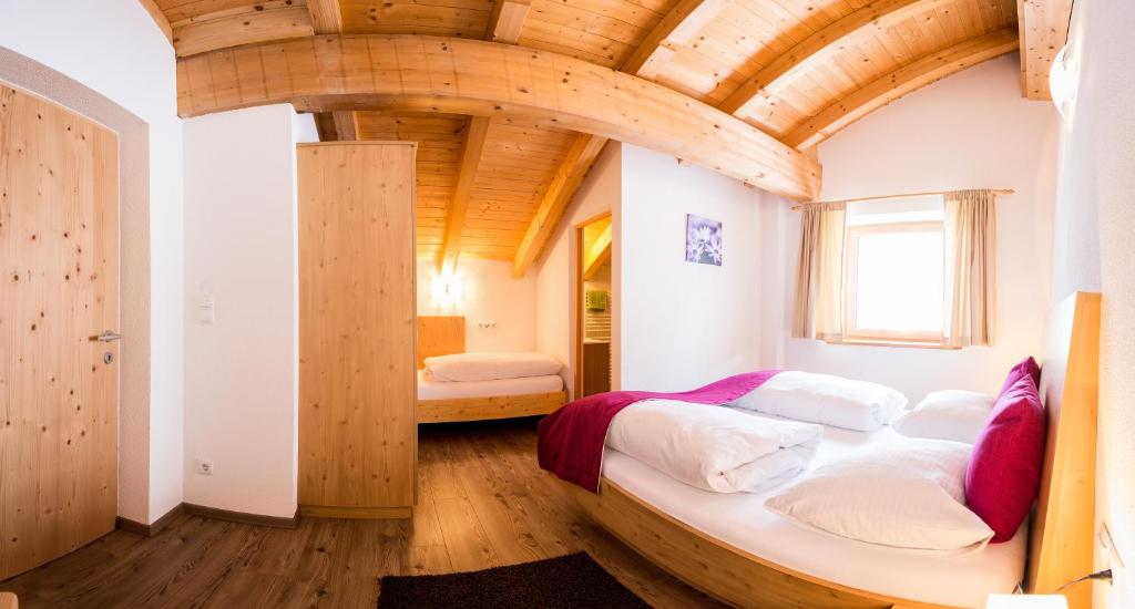Postel nebo postele na pokoji v ubytování Reden Hof