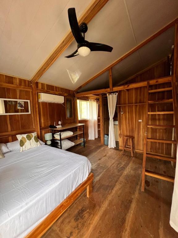 Postel nebo postele na pokoji v ubytování Cabaña con Rancho Deluxe