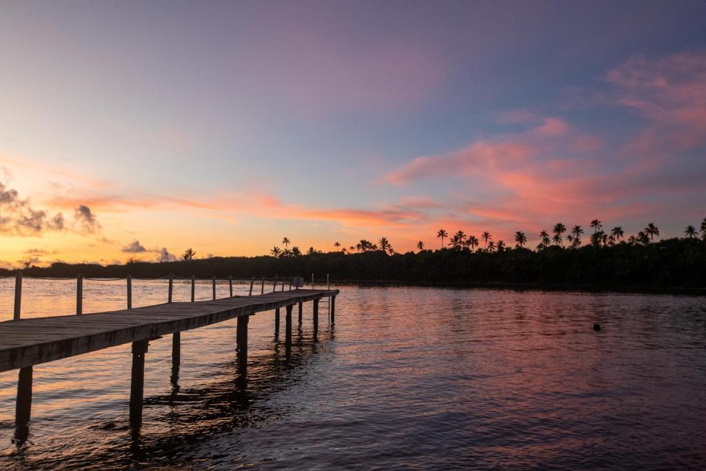 Avana Waterfront Apartments photo