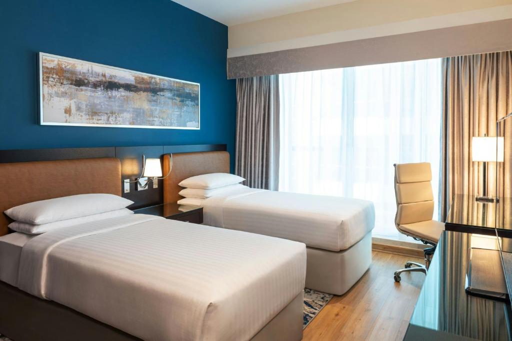 Four Points by Sheraton Sheikh Zayed Road - 