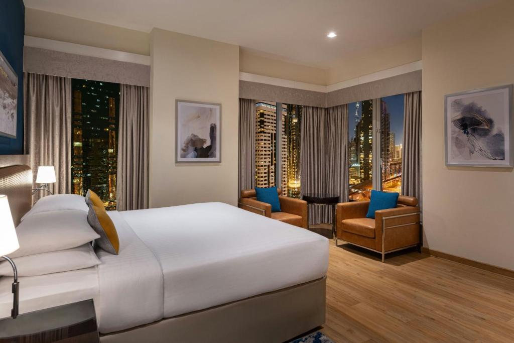Four Points by Sheraton Sheikh Zayed Road - 