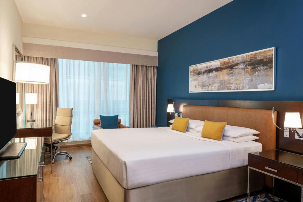 Four Points by Sheraton Sheikh Zayed Road - 