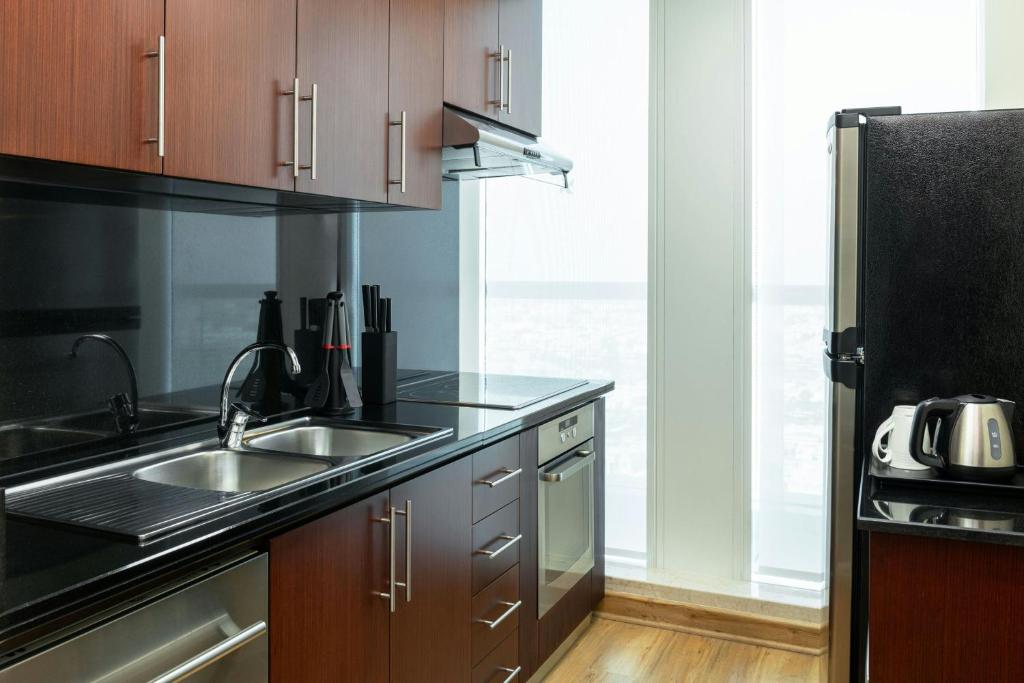 Four Points by Sheraton Sheikh Zayed Road - Resim 22