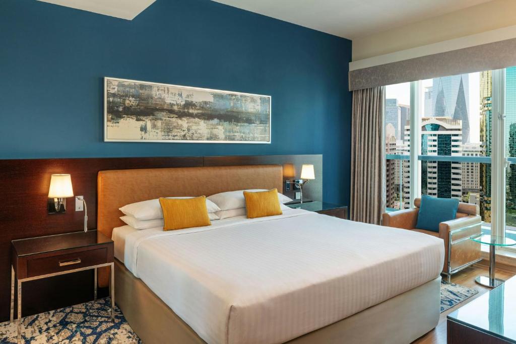 Four Points by Sheraton Sheikh Zayed Road - 