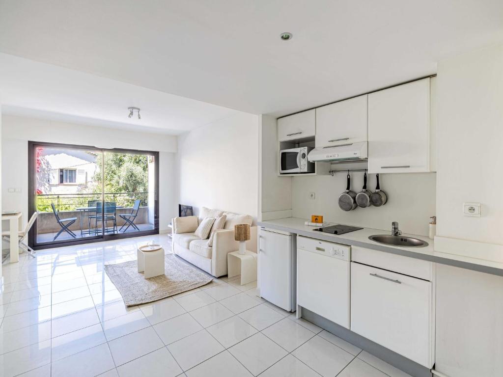 Charming apt with balcony pool - 1BD 2P - Cannes
