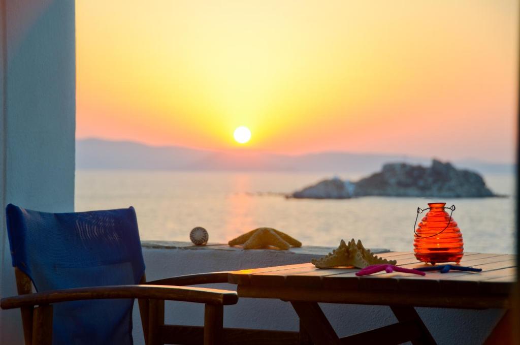 Ydreos Studios & Apartments - Zefiros 1-Studio Beach Front