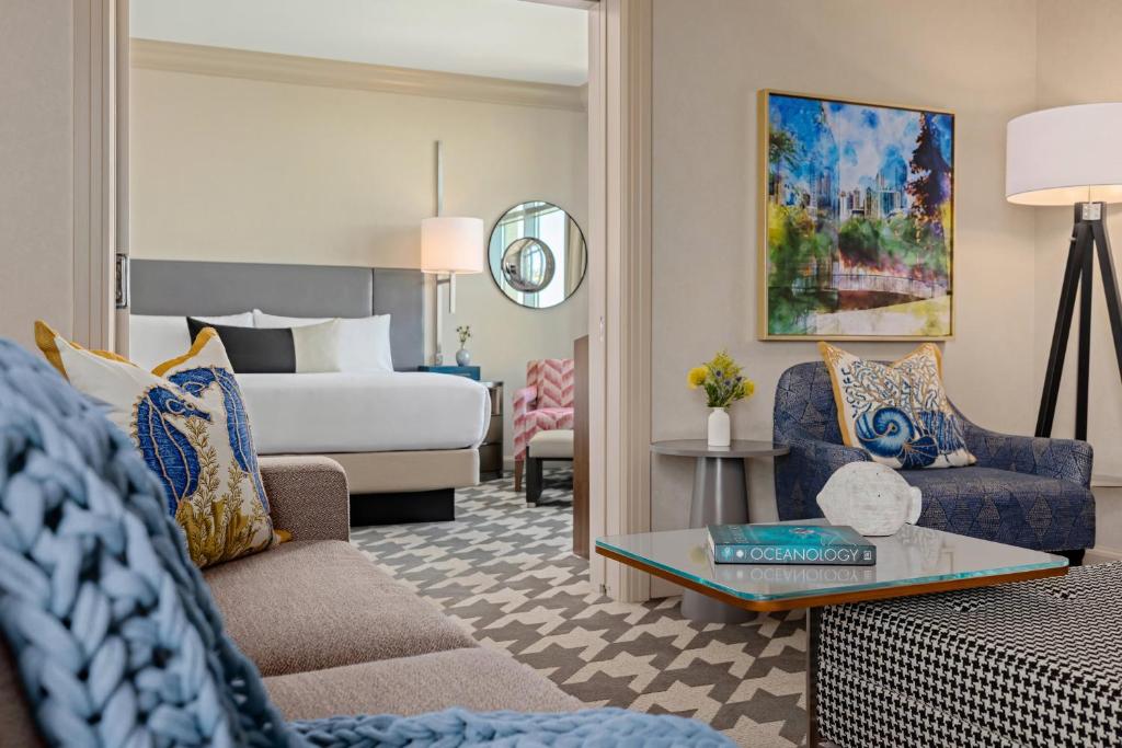 Omni Atlanta Hotel at Centennial Park - 