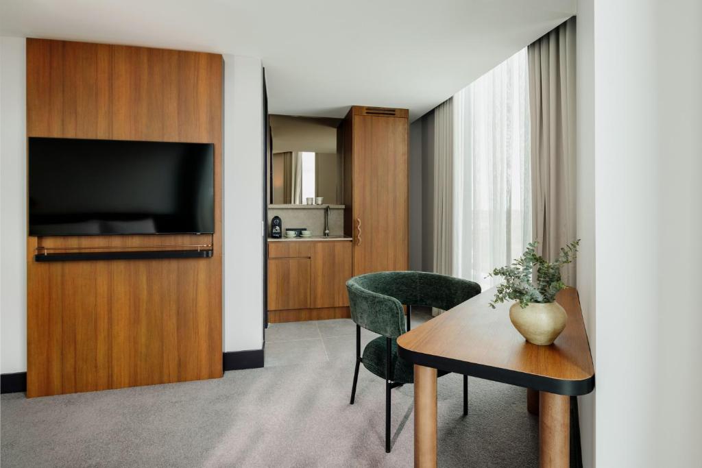 Crowne Plaza Adelaide Mawson Lakes by IHG - Resim 18