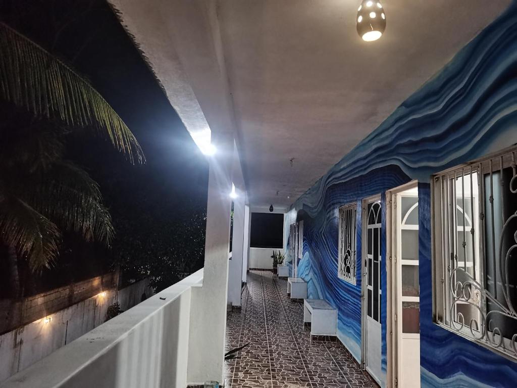 Balkón nebo terasa v ubytování Blue Hotel