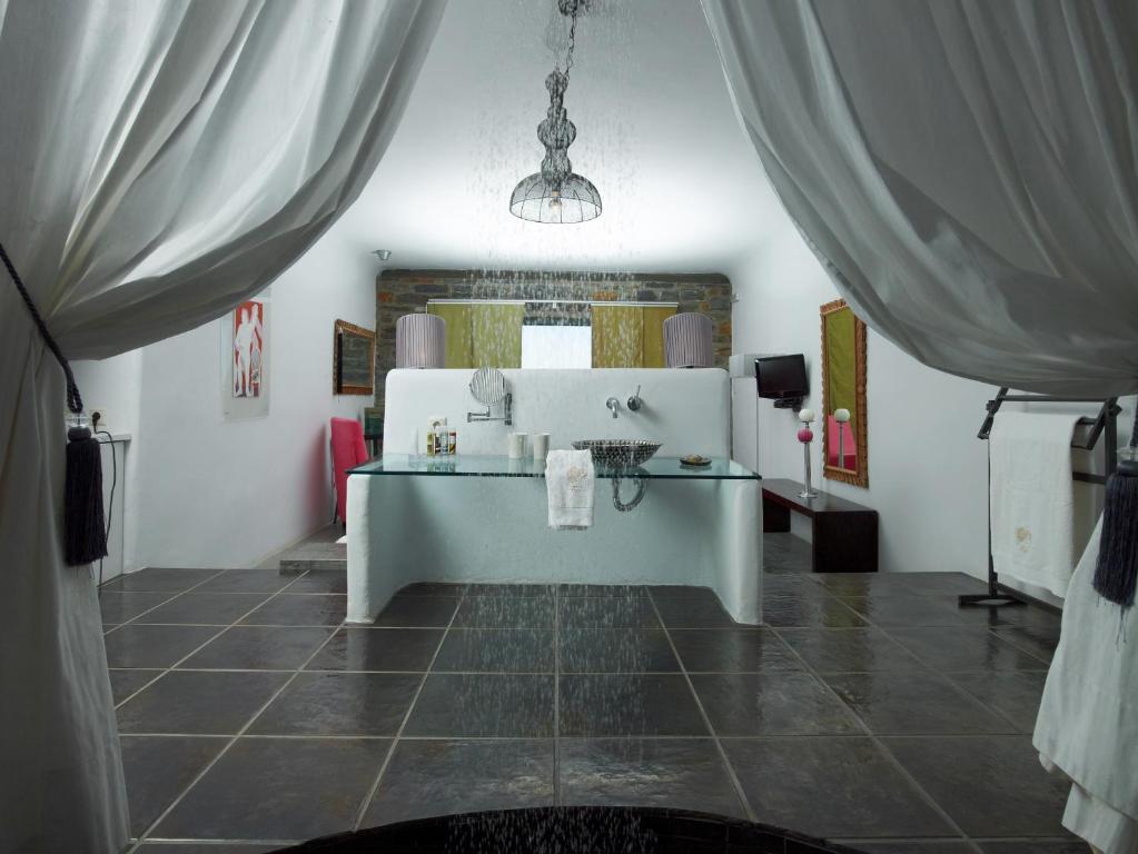 Fotografie z fotogalerie ubytování Aigis Suites Kea v destinaci Vourkari