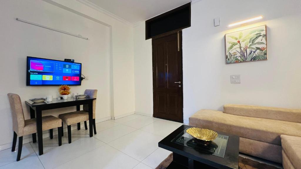 Olive Service Apartments - Green Park - Superior Studio