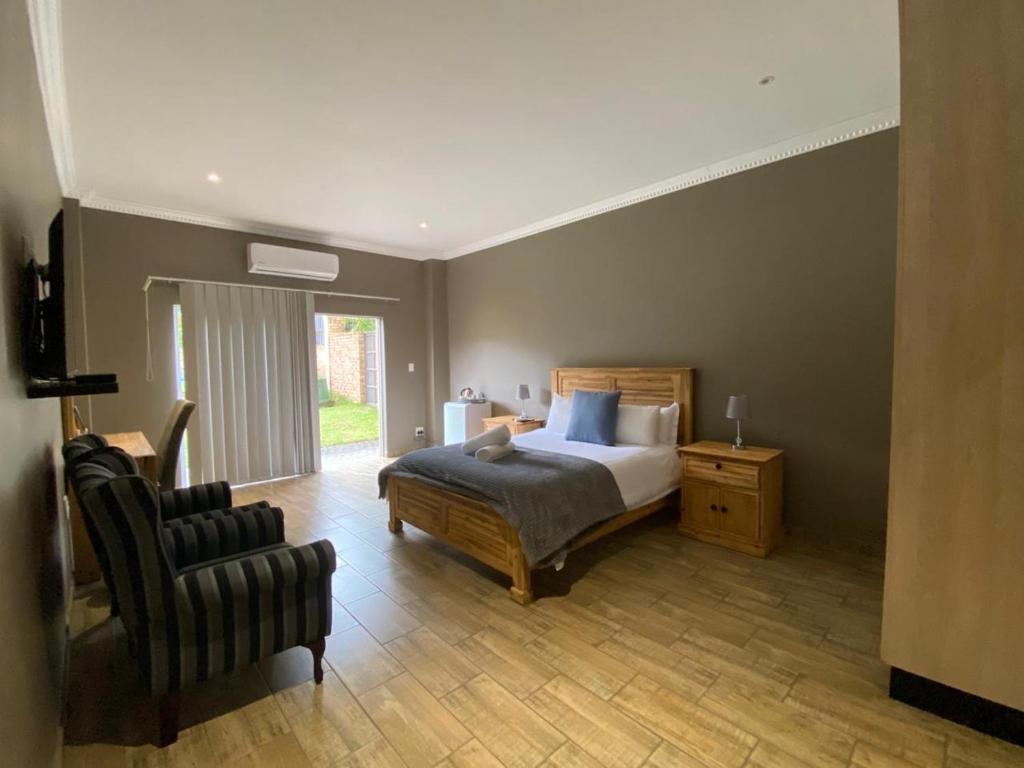 Crayfish Creek Guest House - Chambre Reine