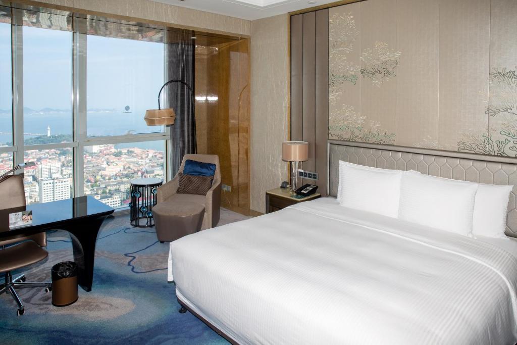 Pullman Yantai Center - Superior Queen Room With City View
