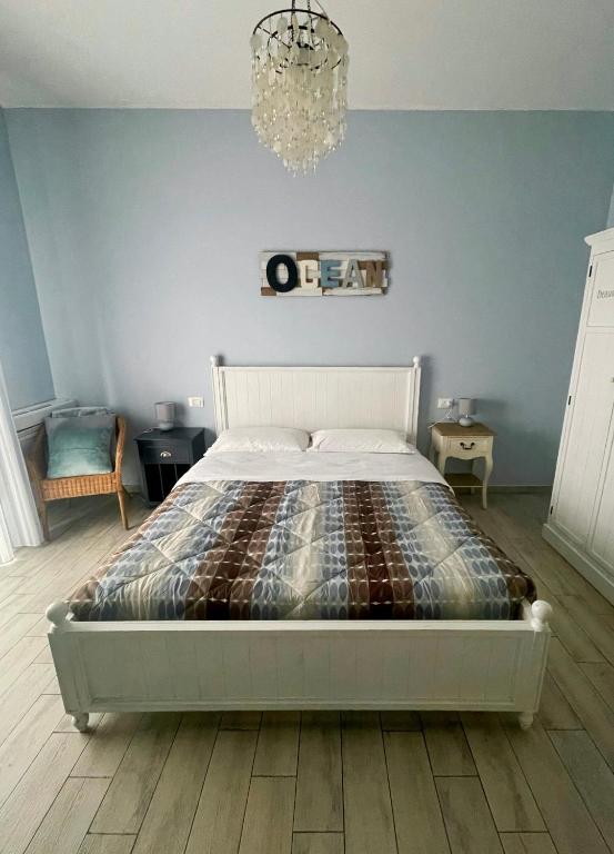 Alla Scaletta - Stanze con Bagno Privato e WiFi a Pochi Passi dal Duomo - Double Room With Private Bathroom