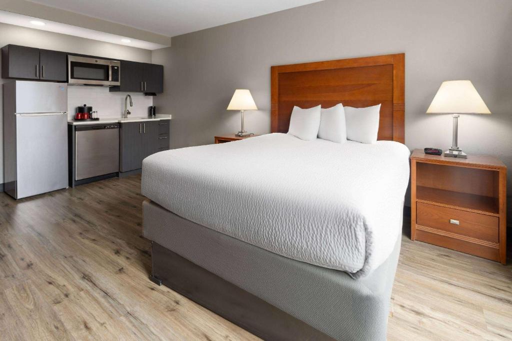 Hawthorn Extended Stay by Wyndham Ellsworth Bar Harbor - Chambre Royale Avec Kitchenette - Non-fumeur