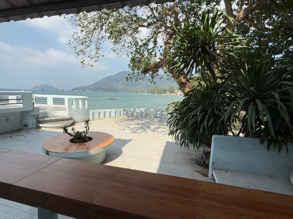 Ocean View Resort - Small Double Room