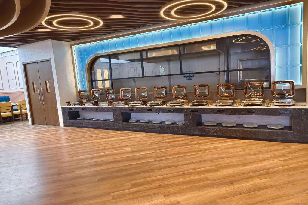 Fitness centrum a/nebo fitness zařízení v ubytování Ramada Encore by Wyndham Rajbagh Srinagar