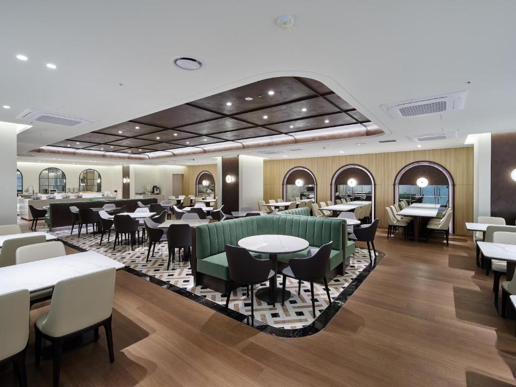 Restaurace v ubytování Hotel The Botanik Sewoon Myeongdong