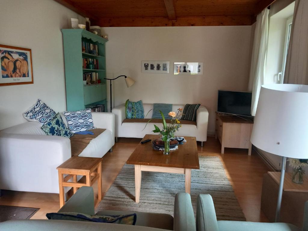 Posezení v ubytování Vakantiehuis Reuzengebergte