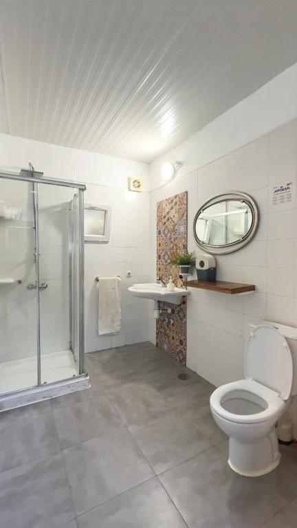 Koupelna v ubytování Tenerife Experience Hostel