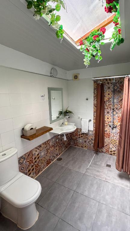Koupelna v ubytování Tenerife Experience Hostel