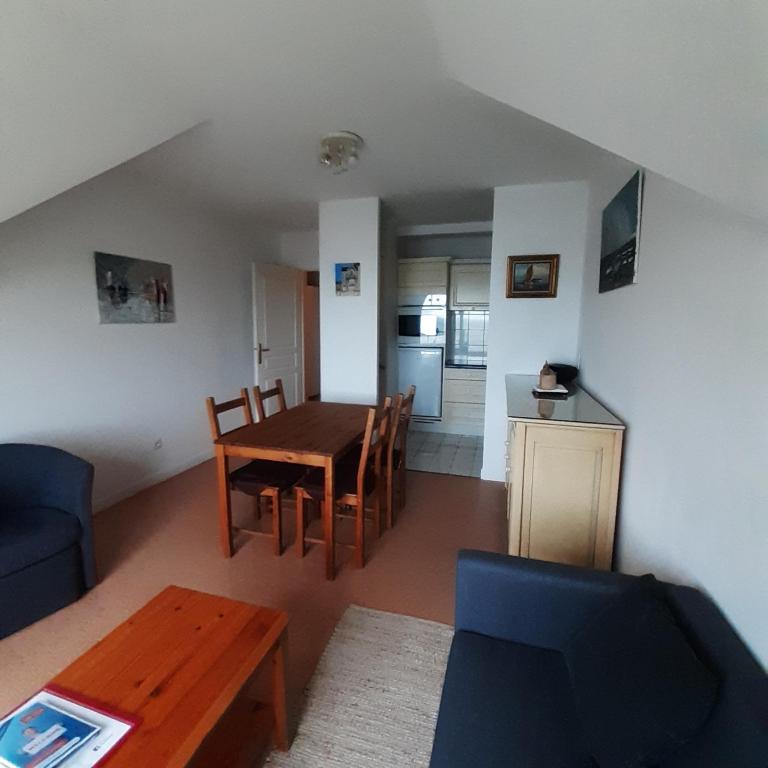 Kuchyňa alebo kuchynka v ubytovaní Les hublots - appartement vue mer