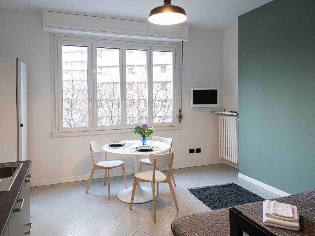 TV/trung tâm giải trí tại Federico studio X2 Brenta underground