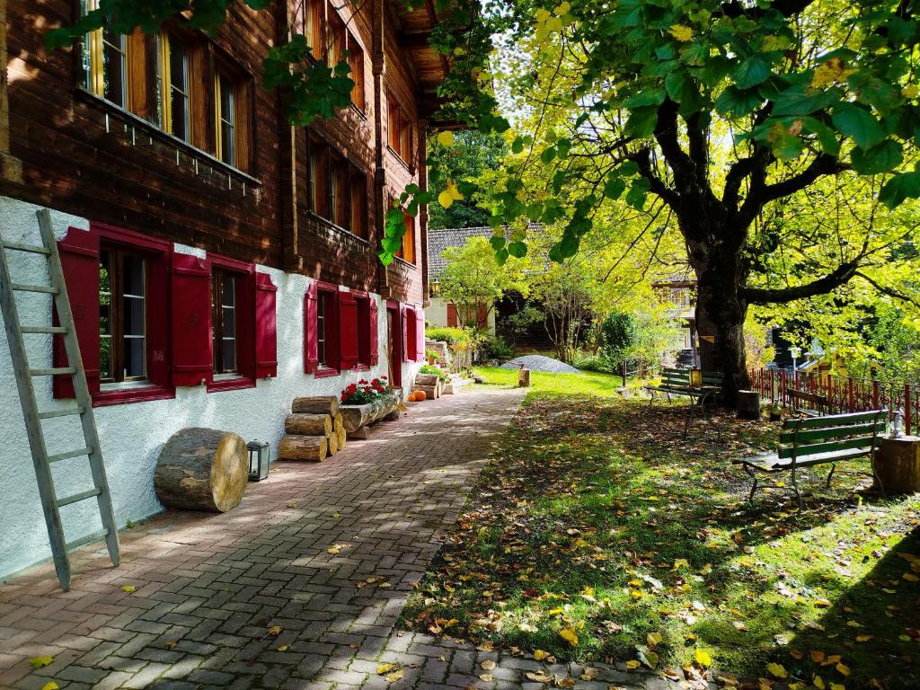 Zahrada ubytování Sonnenhof Wengen - First Hotel of Wengen