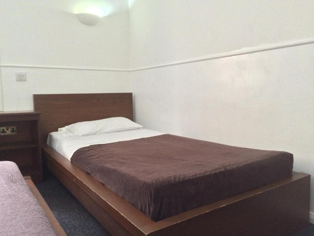 Gallery image of London Continental Hotel in London