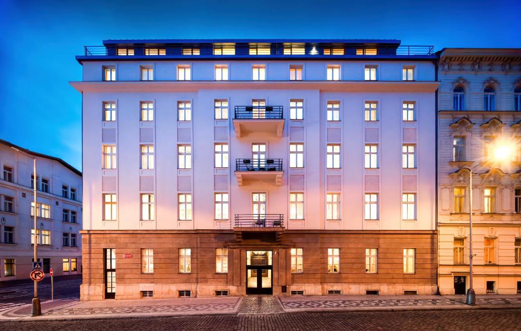 Wenceslas sq SOHO Boutique Hotel & Premium Suites - Resim 17