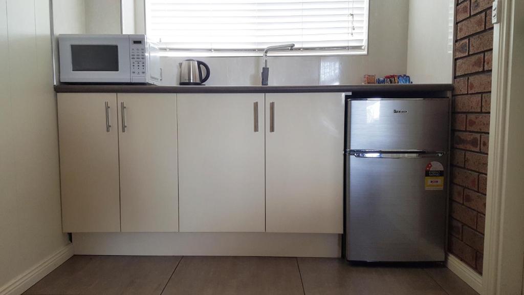 Tuncurry Motor Lodge - Deluxe Twin Room