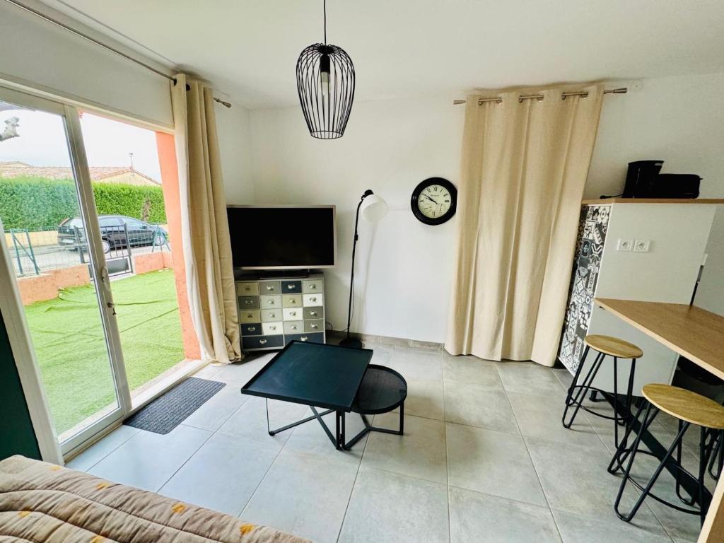 Studio avec extérieur ombragé - Studio