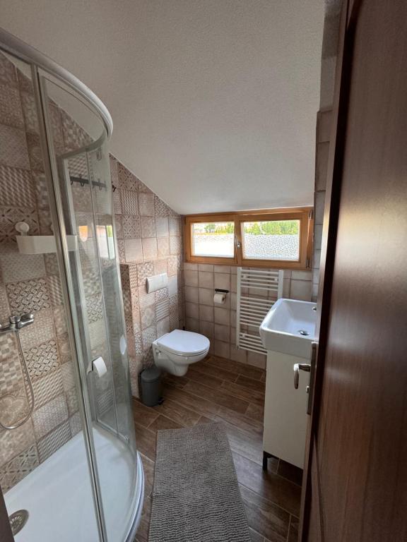 Koupelna v ubytování Žebřík postel Sušice