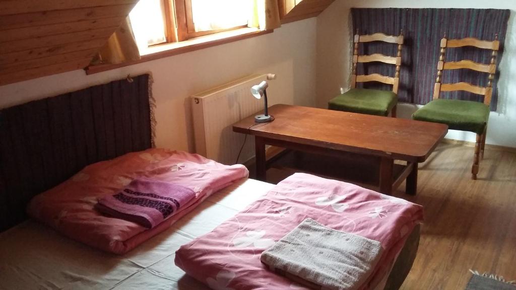 Posteľ alebo postele v izbe v ubytovaní Kerámiapark Guesthaus