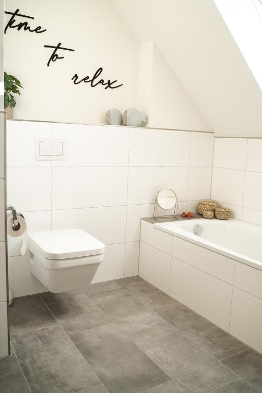 Ferienhaus Deichliebe - Holiday Home