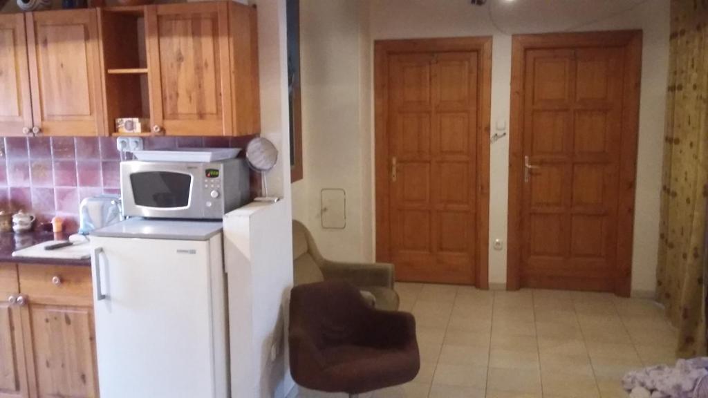 Kuchyňa alebo kuchynka v ubytovaní Kerámiapark Guesthaus