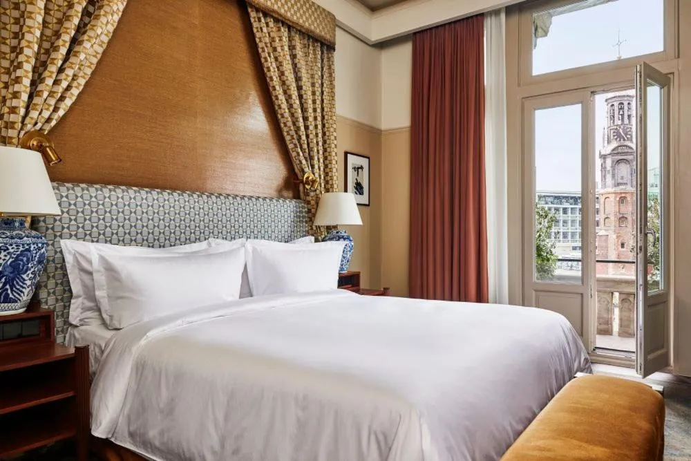 Junior Suite River View and Balcony