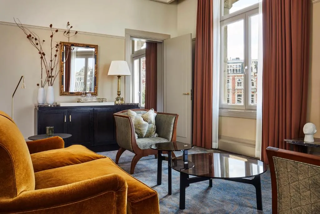 Prestige One-Bedroom Suite with River View