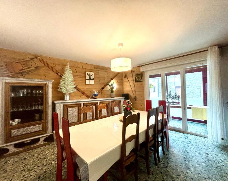 Fotografia z galérie ubytovania L'AIGLON appartement v destinácii Font Romeu Odeillo Via