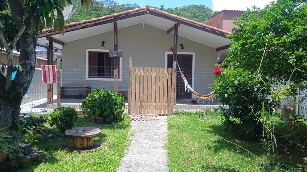 Bangunan di mana terletaknya rumah percutian